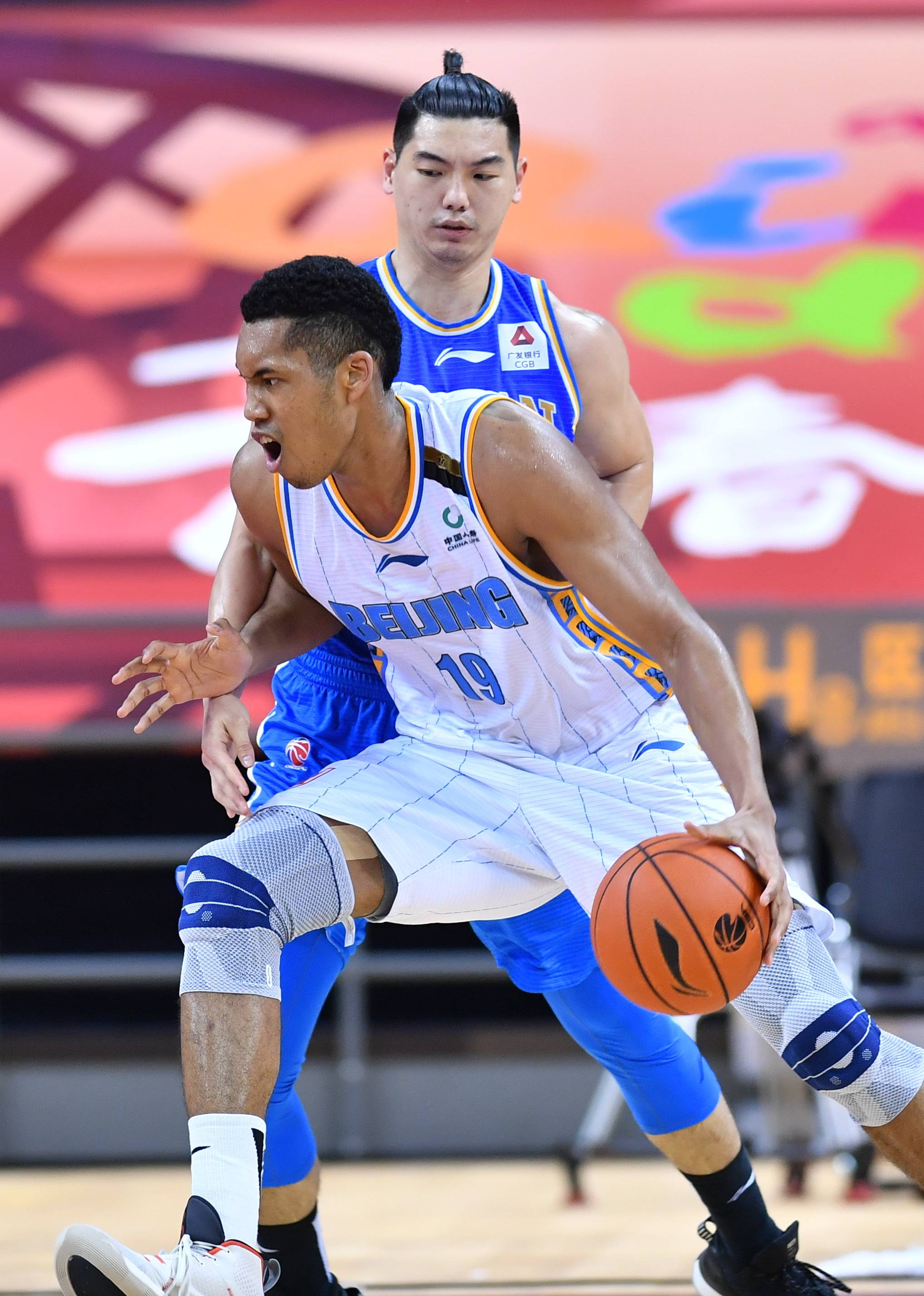 更多精彩的 更多精彩的